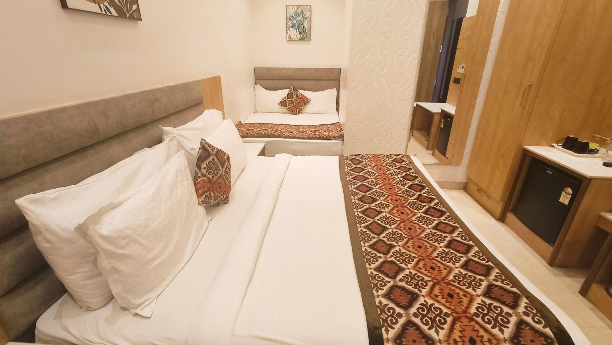Blessings Hotel Amritsar Exterior foto