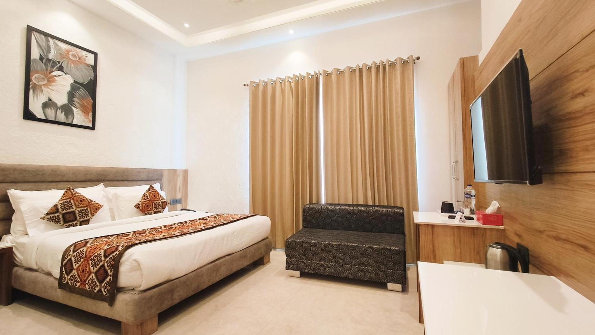 Blessings Hotel Amritsar Exterior foto